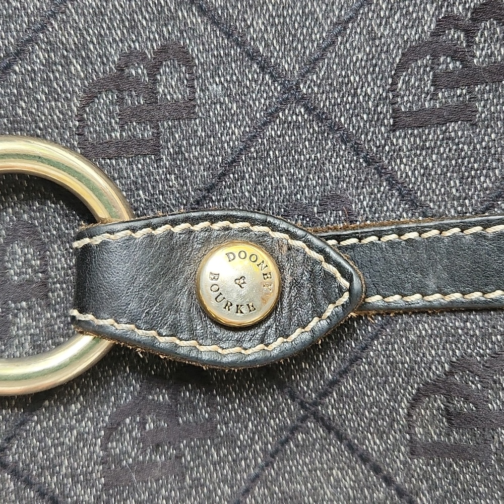 Dooney and Bourke ❤️ ring flap dark Grey canvas black leather shoulder bag - Picture 9 of 17